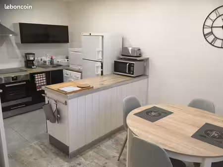 loue appartement meublé 38 m² + box tout équipé
