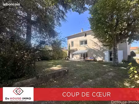 maison 7 pièces 202 m²