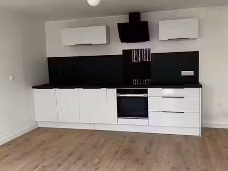 au calme à verrières