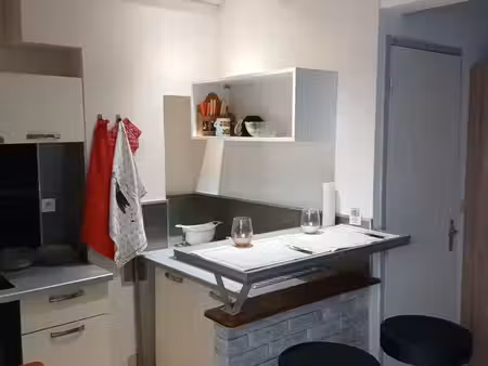 appartement type studio meublé