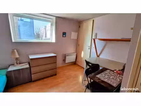 location studio près centre  gare  universités