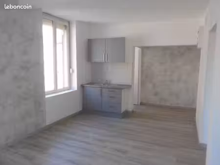 bel appartement f2