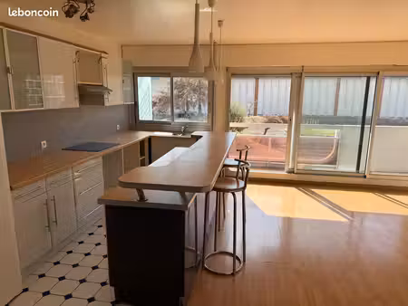 appartement 75 m² avec balcon  cave et parking – clichy