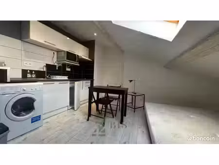 studio 1 pièce 14 m²