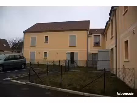 saint pathus dans une petite résidence