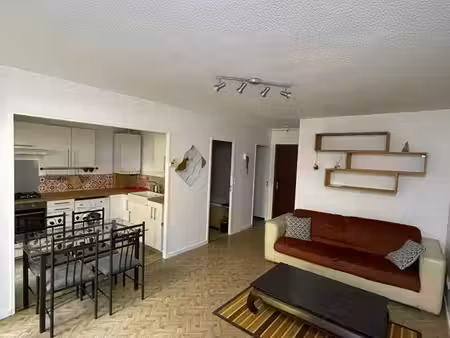 meublé en rez de jardin quartier grand charran