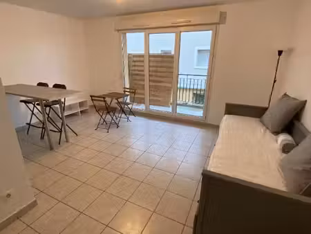 studio 1 pièce 25 m²