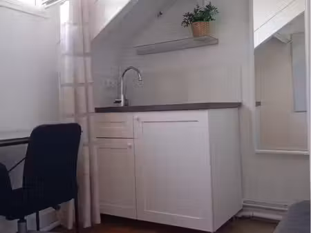 bureau de 8m² à louer - emplacement stratégique près du rer b à sceaux