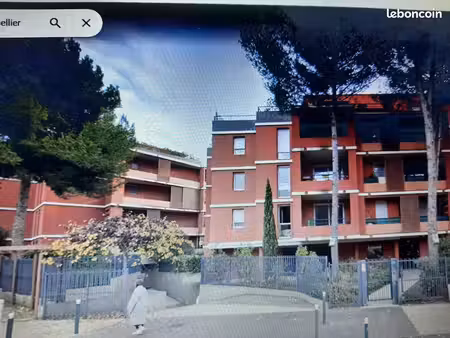 garage fermé 20 m2