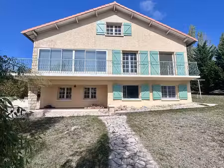 maison de ville à vendre