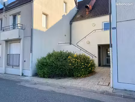 appartement meublé 42 m2 avec parking