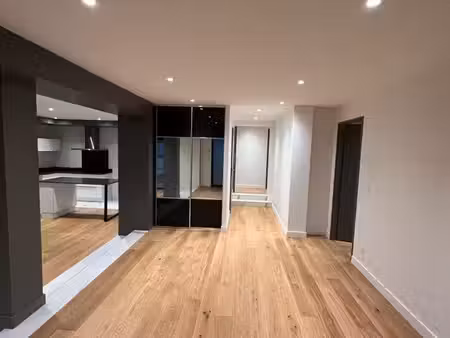 jolie maison avec 4 chambres