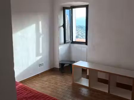 apparemment à louer