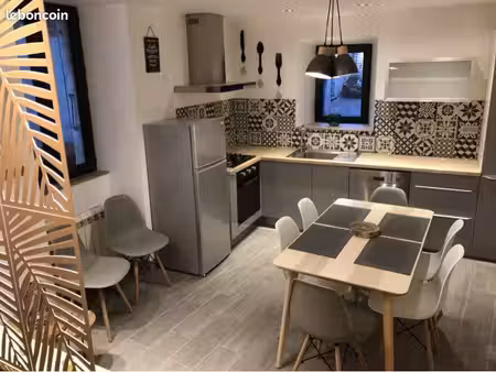 appartement - maison de ville cosy refait à neuf