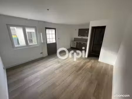 studio 1 pièce 22 m²