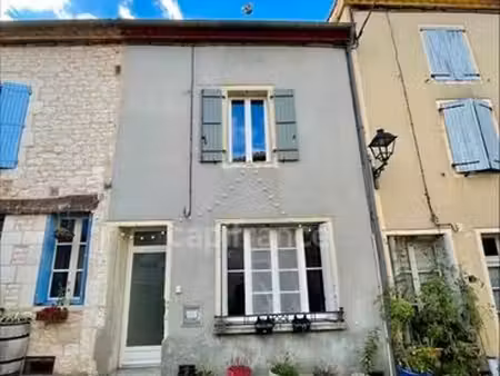 maison de village à louer
