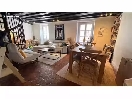 duplex de charme dans le marais