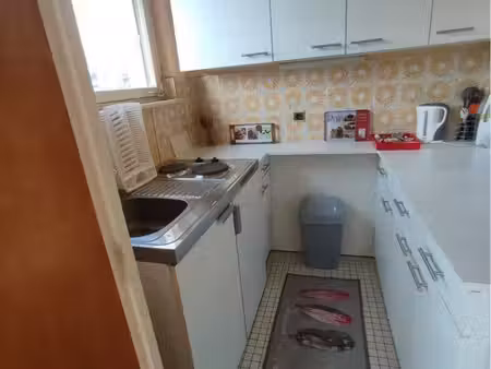 studio meublé  cuisine équipé  lumineux avec balcon 22m2