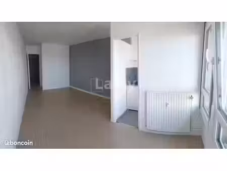 appartement 1 pièce 27 m²
