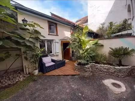 location studio maisonnette