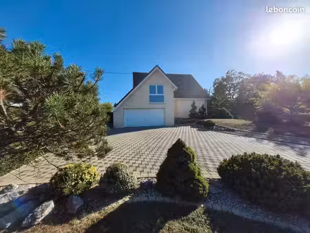 maison - 4 pièces - 129 m2 - terrain 1365 m2 - dpe b