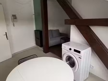 t2 meublé 24 m² rénové avec cave + parking – mulhouse rue de bâle