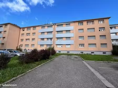appartement 3 pièces 56 m²