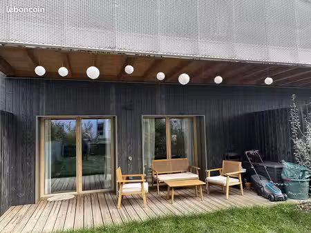 appartement meublé t2 avec terrasse et jardin