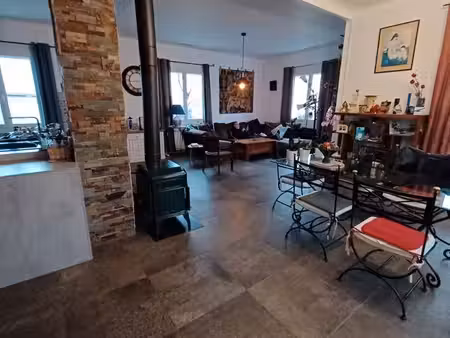 maison 154m2  900 m2 terrain
