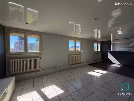 appartement 2 pièces 64 m²