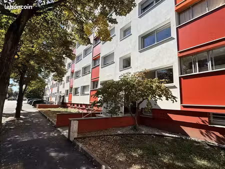 appartement 3 pièces 74 m²