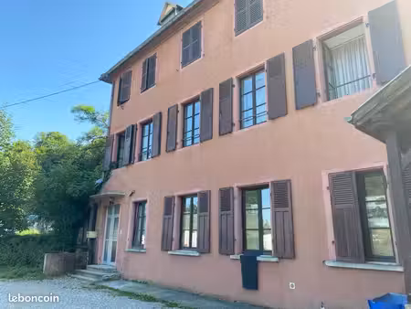 appartement et local loués - bonne rentabilité