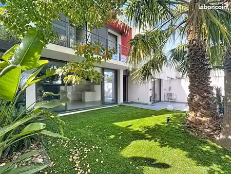 villa 5 pièces 97 m²