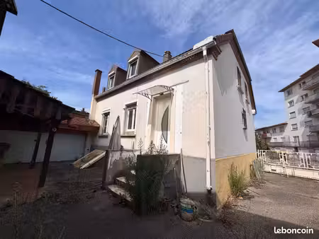 maison 5 pièces 121 m²