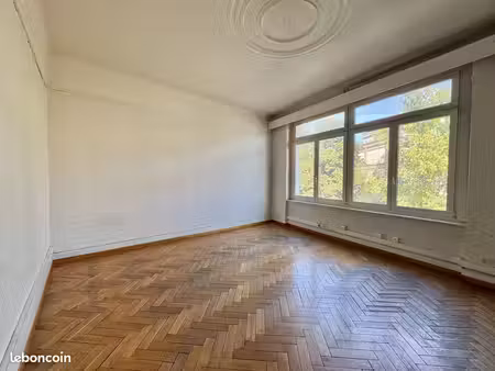 appartement 4 pièces 130 m²