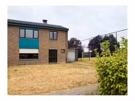 bien divers en vente publique à beneluxlaan 33 lembeek (rbw99438)