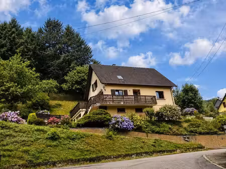 à vendre à fréland  maison d’environ 140 m²  idéale pour une famille à la recherche d’espa