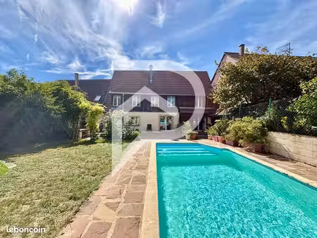 maison de village 6 pièces 180 m²