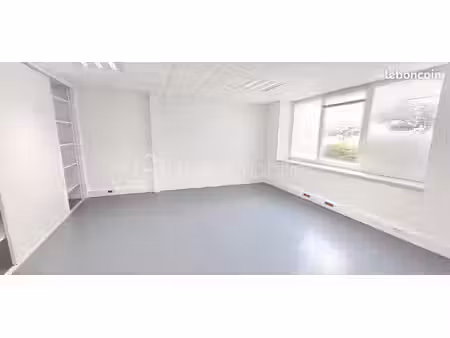 local 232 m²