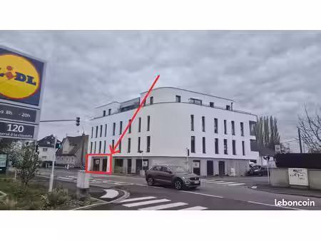 local commercial 110 77 m² dans immeuble neuf de standing