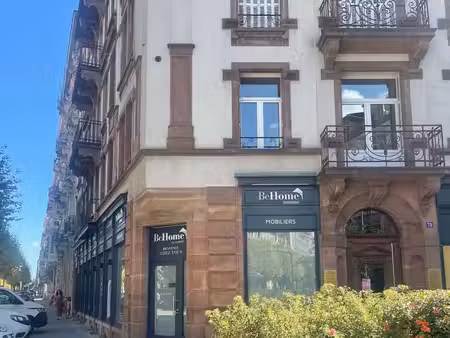 local commercial 109 m²