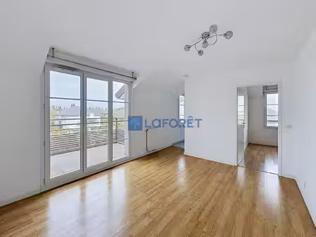 appartement saint pierre du perray 2 pièce(s) 42.29 m2