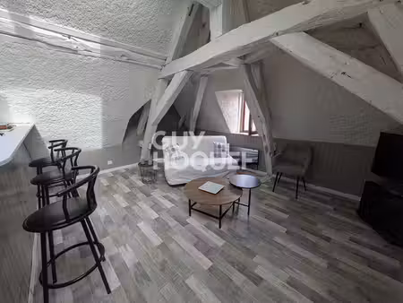 auxerre  2p meublé