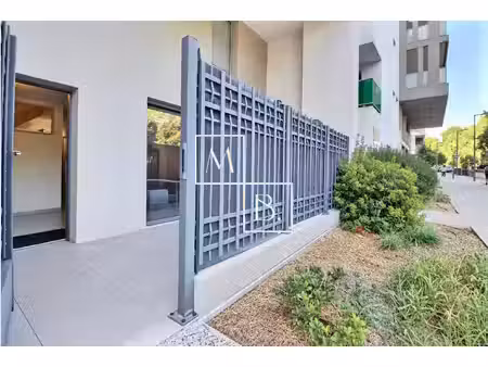 a saisir duplex t3 ovalie 67m2 avec terrasse + parking + cli