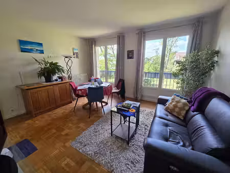 appartement maisons laffitte 4 pièce(s)  3 chambres   parking et cave