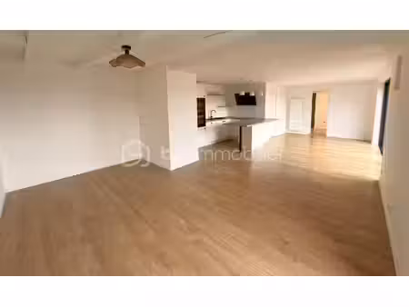 liffré – maison rénovée  3 chambres et vie de plain-pied - 104 m²