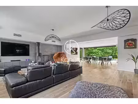 marcy l'etoile  maison 230 m² clé en main avec piscine chauffée avec parc de 2 250 m²