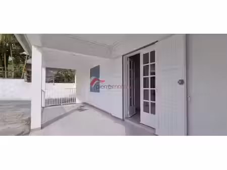 villa f6 rénovée 171 m2 avec jardin - lotissement les terras