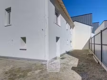vente appartement 3 pièces à basse-goulaine (44115) : à vendre 3 pièces / 37m² basse-goula