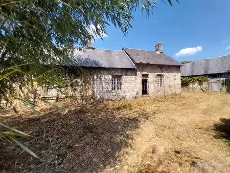 maison de 180 m² à saint-georges-de-rouelley